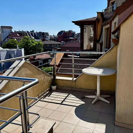 The & Terrace *
