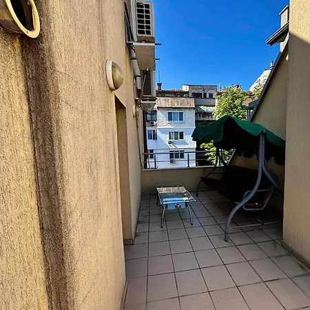 The & Terrace アパート *