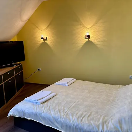 شقة The & Terrace *